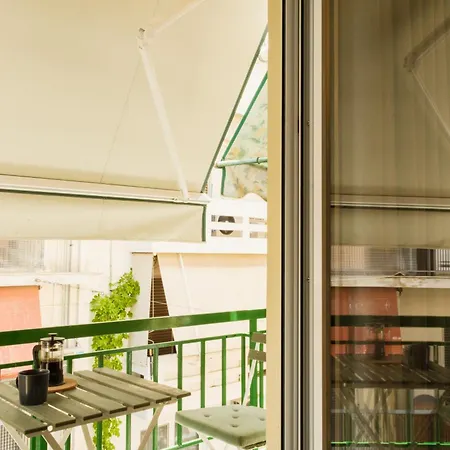 2 Bedroom Cozy Stylish Apartment Athens Exterior photo
