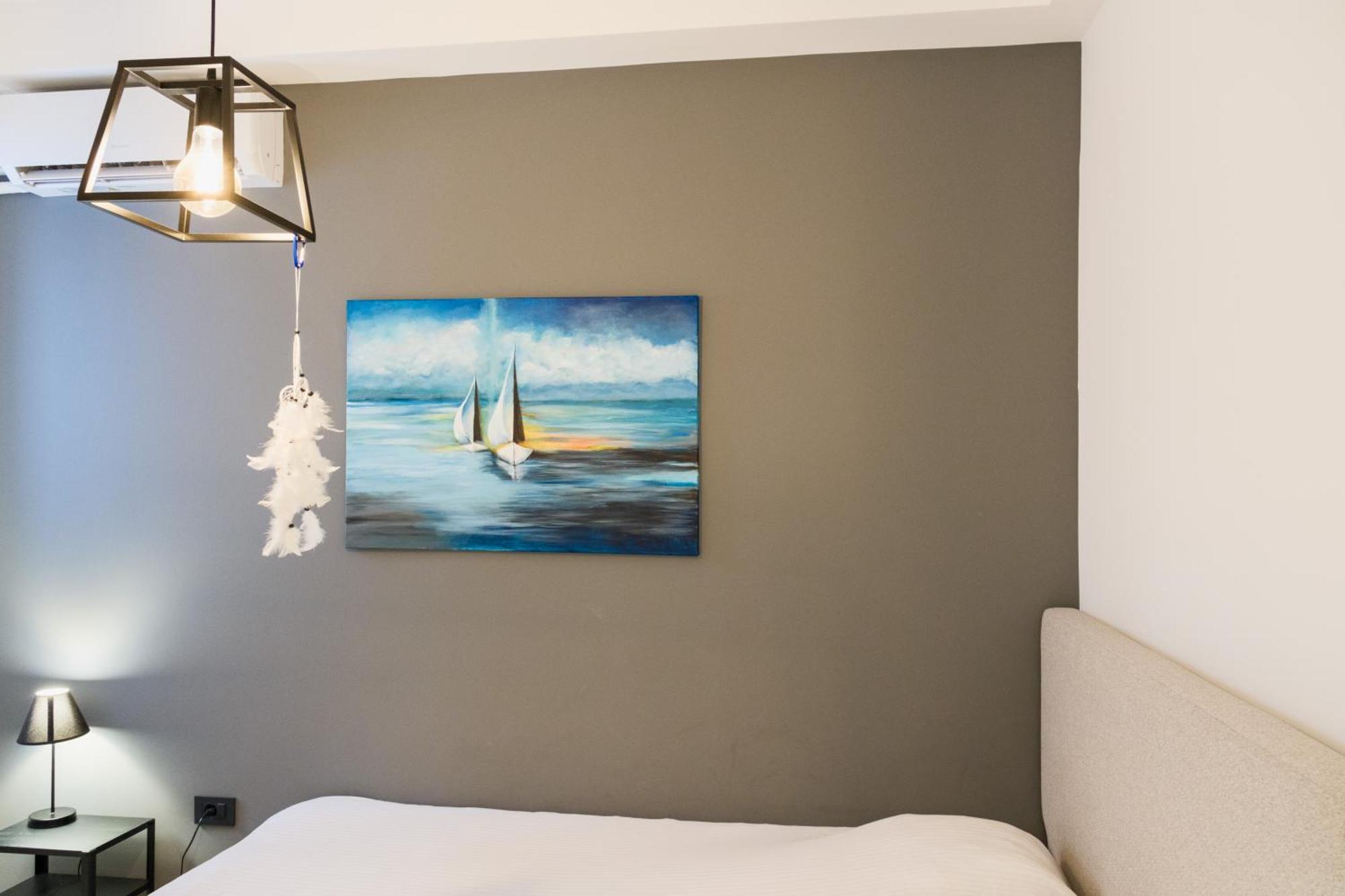 2 Bedroom Cozy Stylish