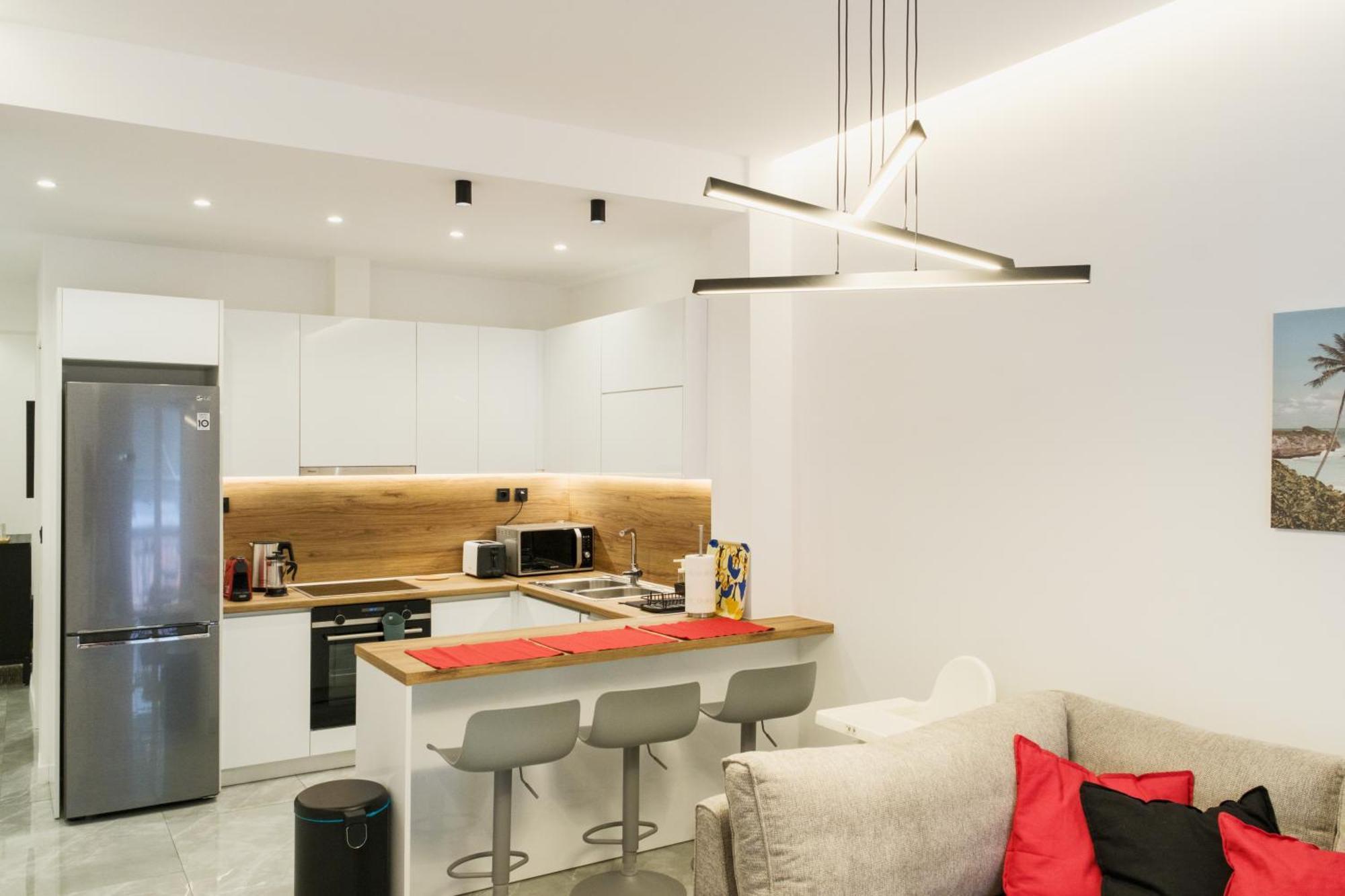 Apartment 2 Bedroom Cozy Stylish Athens