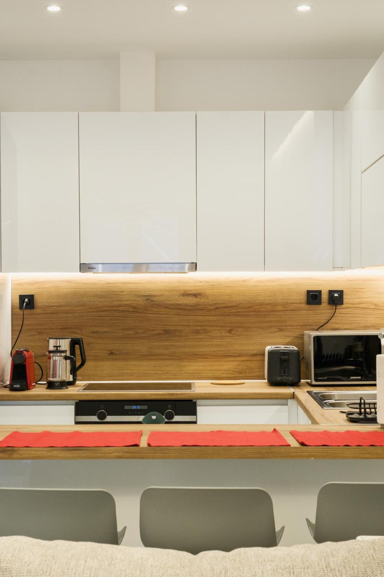 2 Bedroom Cozy Stylish * Athens